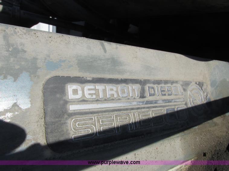 image for item I8867 1994 Freightliner FLD semi truck