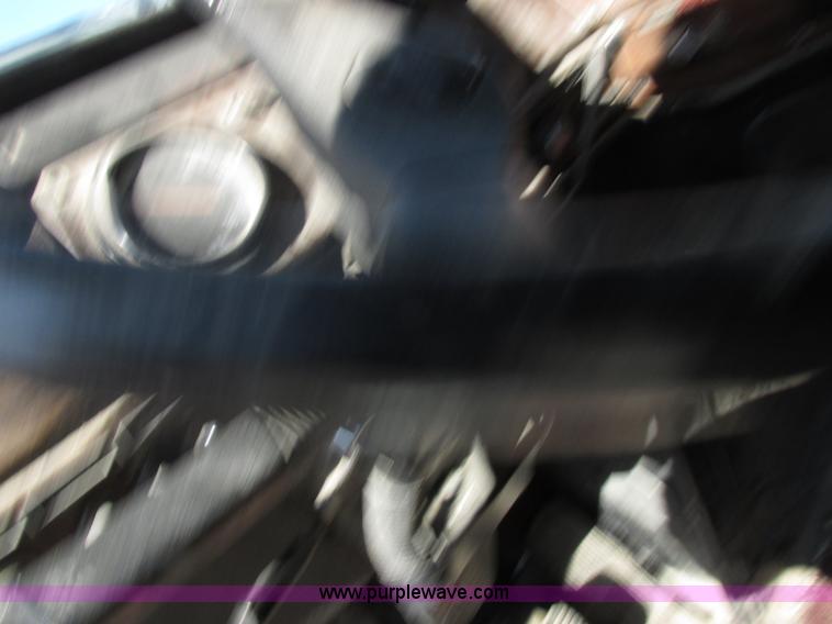 image for item I8867 1994 Freightliner FLD semi truck