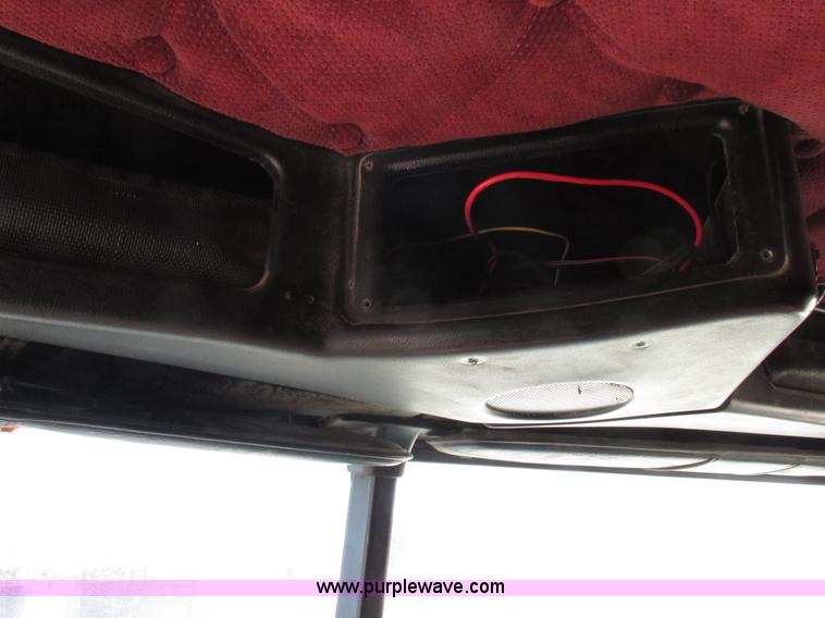 image for item I8867 1994 Freightliner FLD semi truck