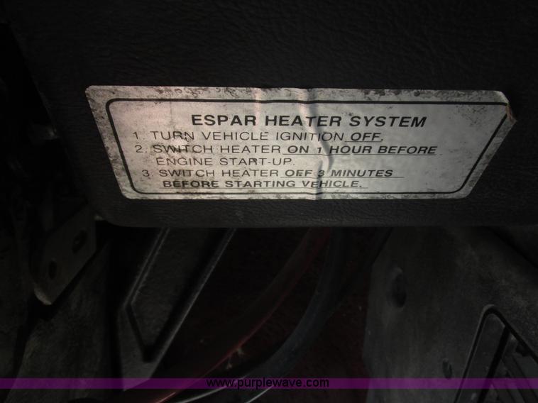 image for item I8867 1994 Freightliner FLD semi truck