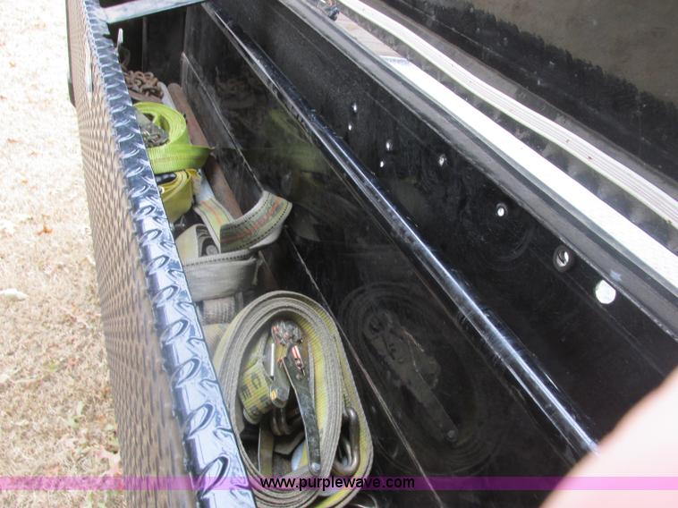 image for item J2350 2011 PJ flatbed trailer