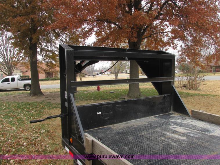 image for item J2350 2011 PJ flatbed trailer