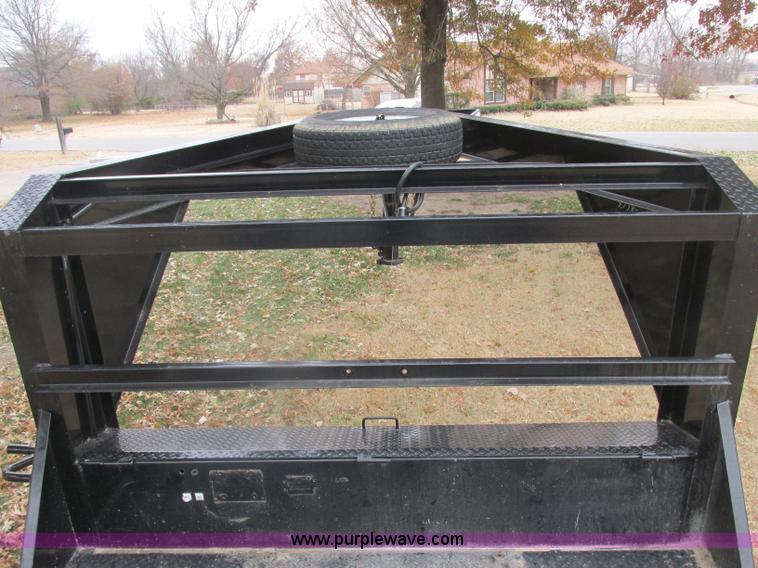 image for item J2350 2011 PJ flatbed trailer