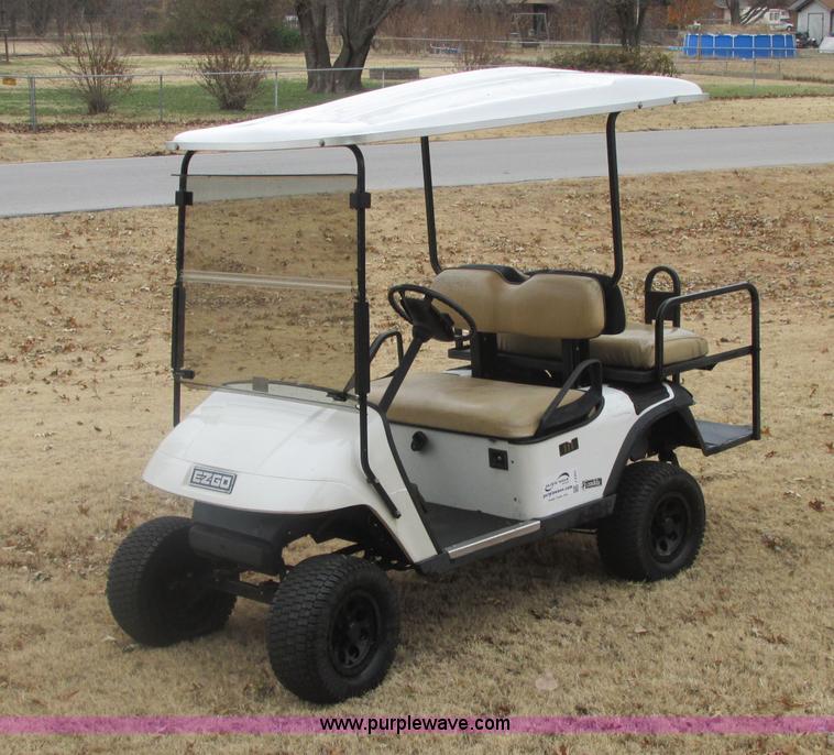 image for item J2351 Ez-go 4Caddy golf cart