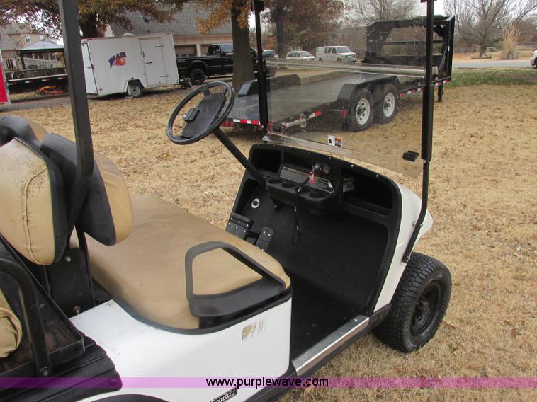 image for item J2351 Ez-go 4Caddy golf cart