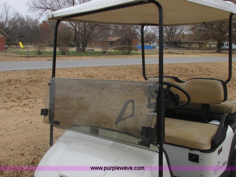 image for item J2351 Ez-go 4Caddy golf cart