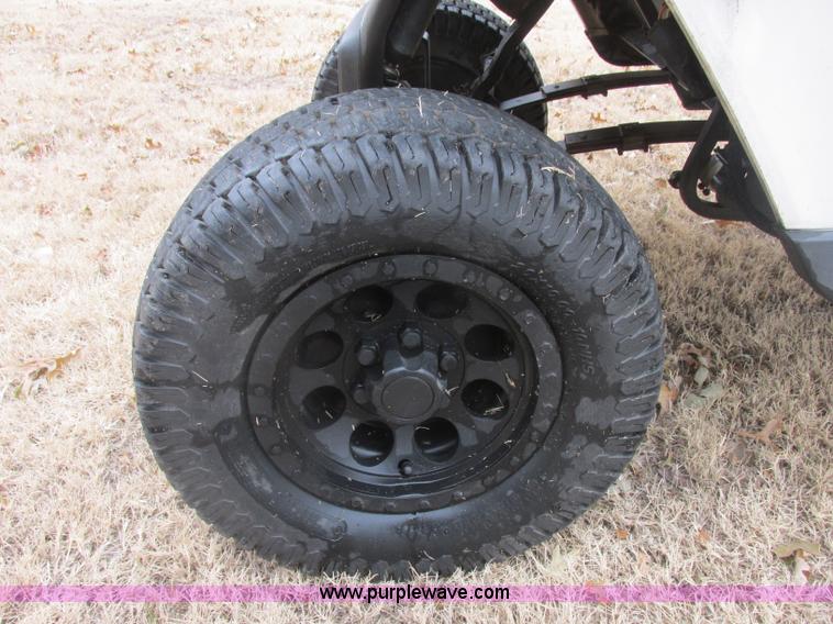 image for item J2351 Ez-go 4Caddy golf cart