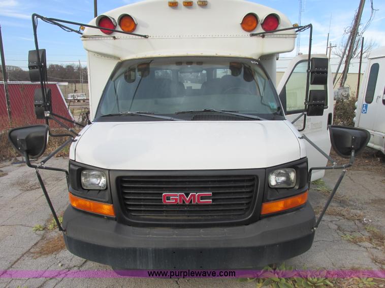 image for item J2353 2004 GMC Savana Thomas Built bus