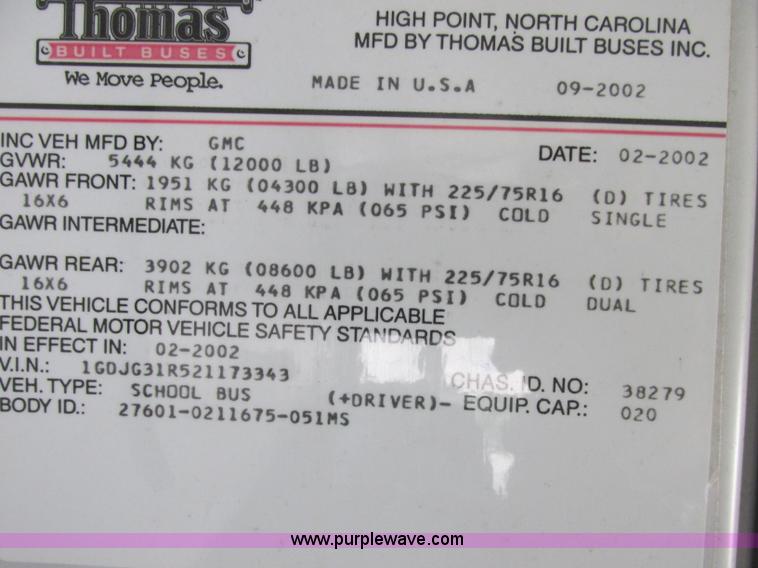 image for item J2356 2002 GMC Savana bus