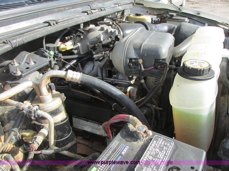 image for item J2379 1999 Ford F450 Super Duty cab and chassis