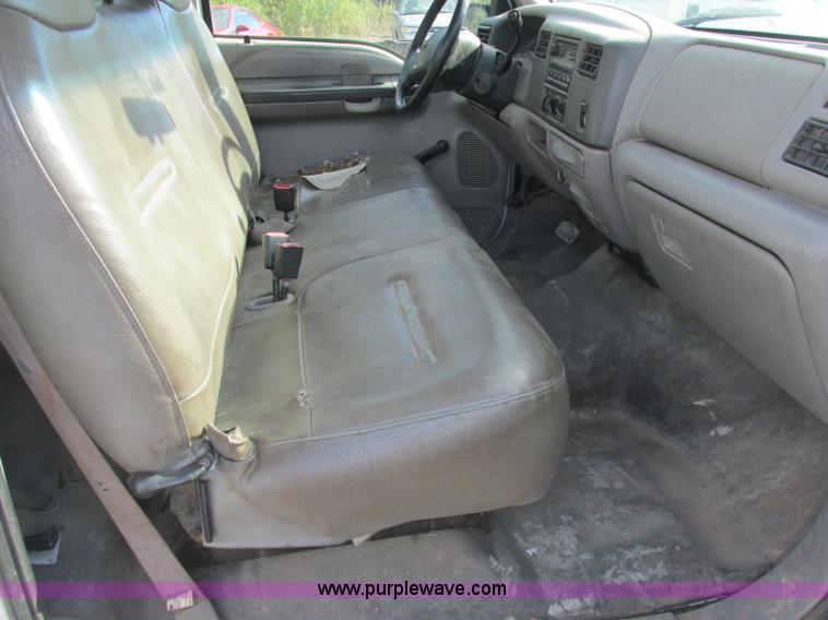 image for item J2381 2000 Ford F250 service truck