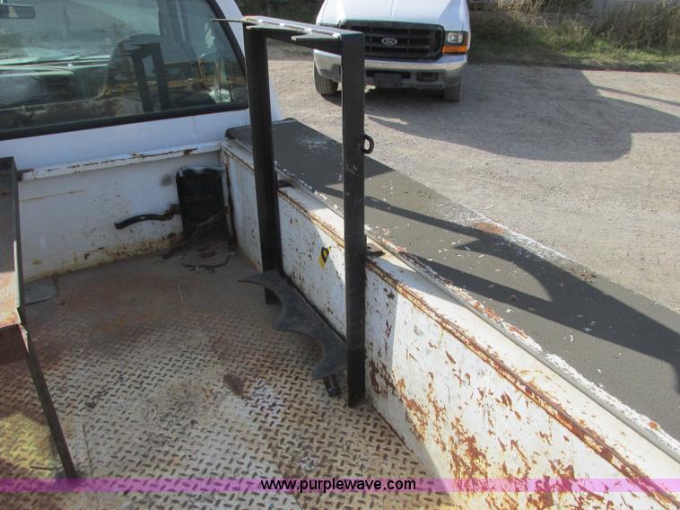 image for item J2381 2000 Ford F250 service truck