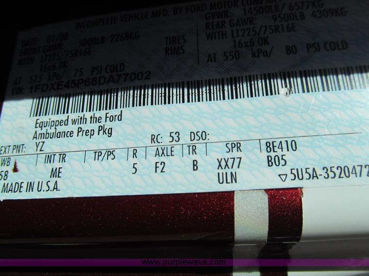 image for item J3355 2008 Ford E450 Super Duty ambulance