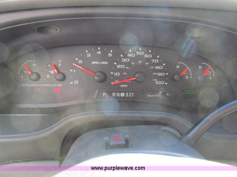 image for item J3356 2008 Ford E450 Super Duty ambulance