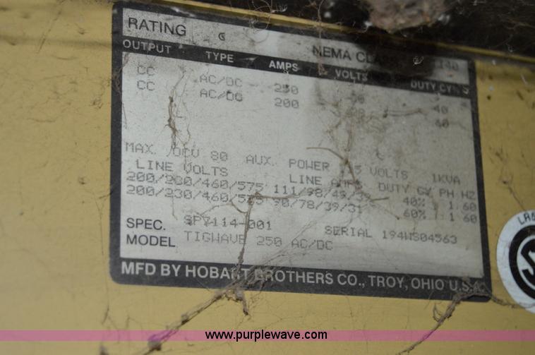 image for item Z9000 Hobart Tigwave 250 AC/DC welder