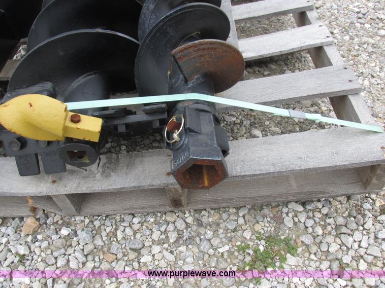 image for item Z9640 Lowe 750 CLH skid steer auger attachment