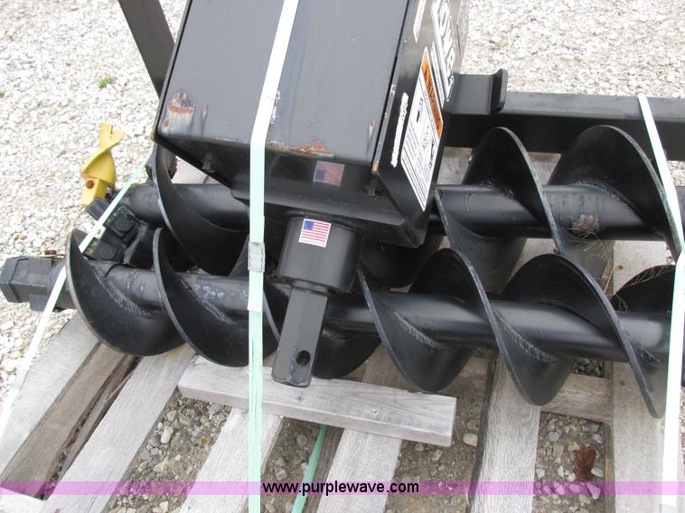 image for item Z9640 Lowe 750 CLH skid steer auger attachment