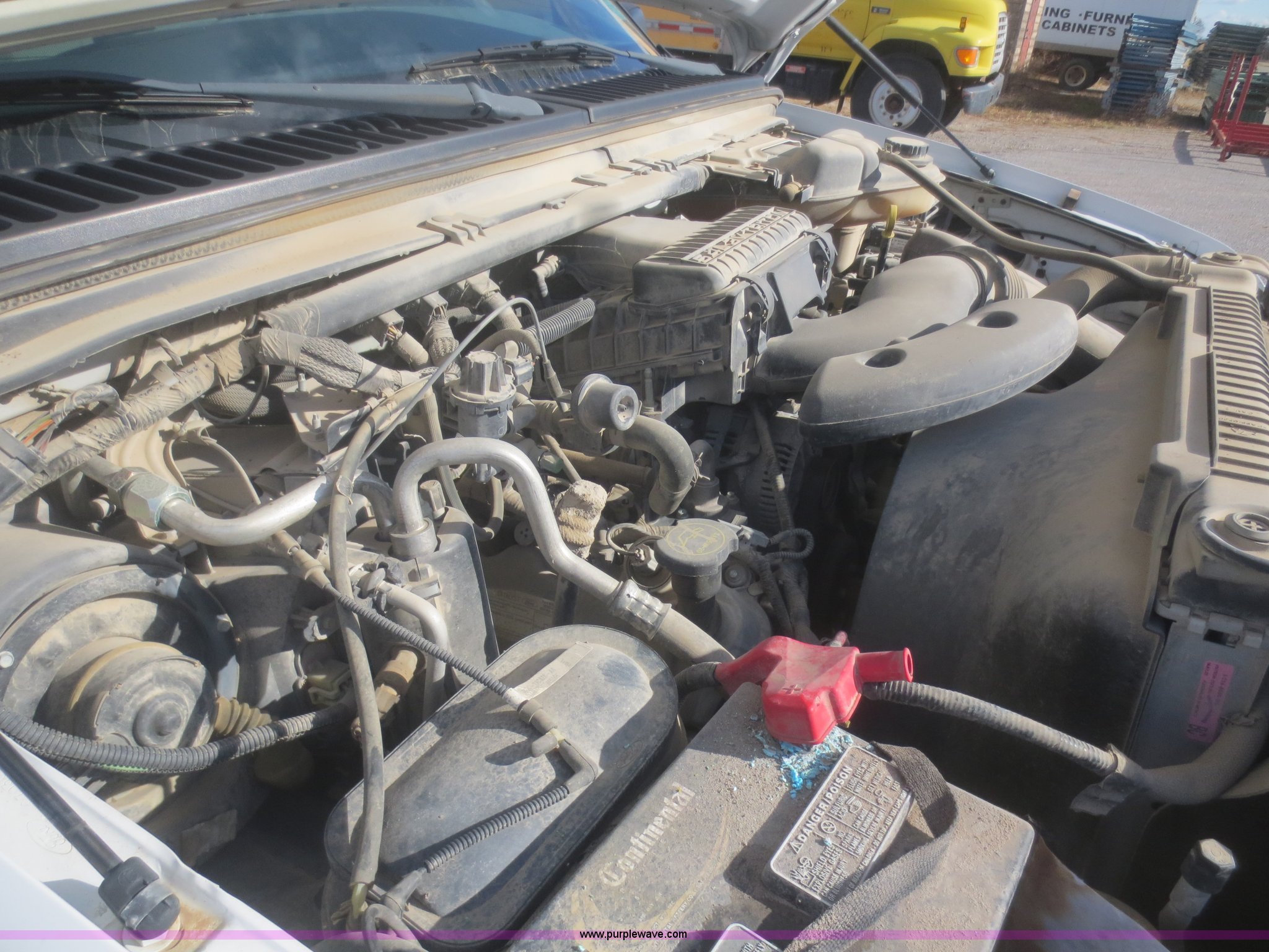 2005 Ford F250 Super Duty XL SuperCab pickup truck in Girard, KS | Item