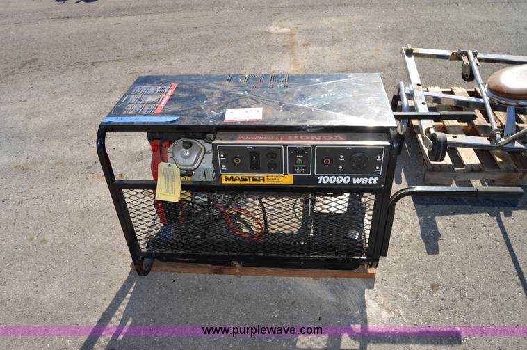 image for item AC9351 Master MGH10,000C generator