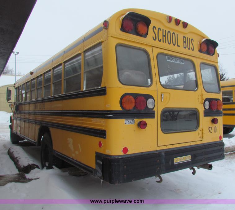 image for item AJ9463 1992 International 3800 school bus