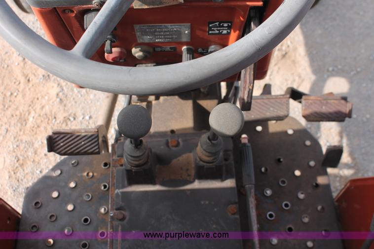 image for item AK9636 1989 Hesston 80-66 tractor