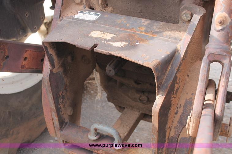 image for item AK9636 1989 Hesston 80-66 tractor