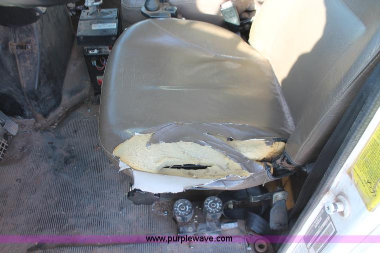 image for item AK9640 1997 International 4900 dump truck