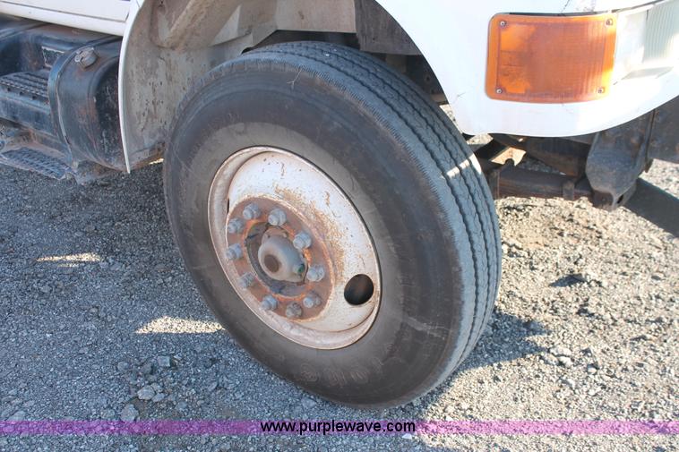 image for item AK9640 1997 International 4900 dump truck