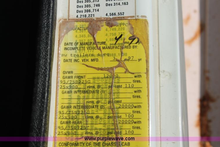 image for item AK9640 1997 International 4900 dump truck