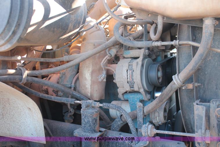 image for item AK9641 2000 International 4900 dump truck