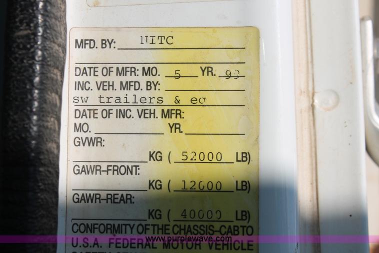 image for item AK9641 2000 International 4900 dump truck