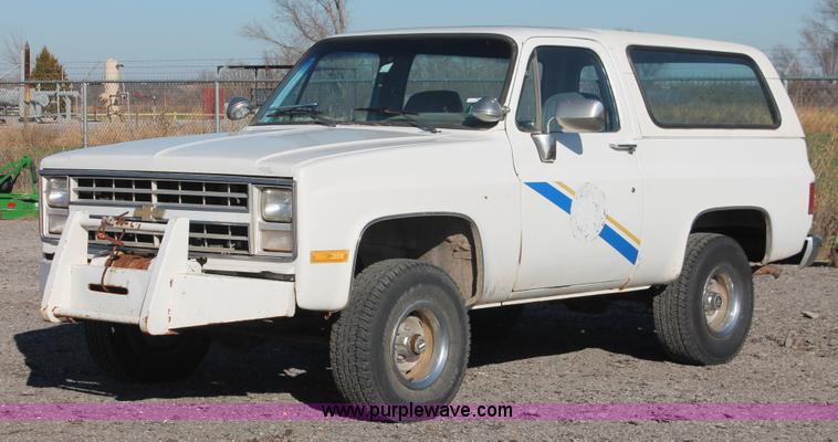 image for item AK9642 1987 Chevrolet K5 SUV
