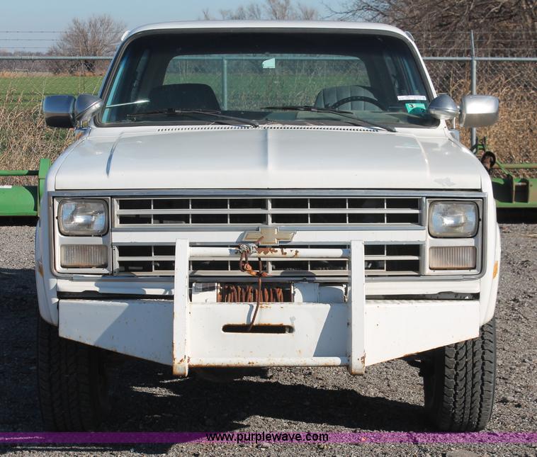 image for item AK9642 1987 Chevrolet K5 SUV