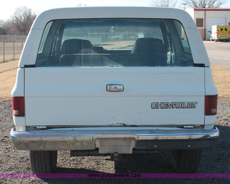 image for item AK9642 1987 Chevrolet K5 SUV