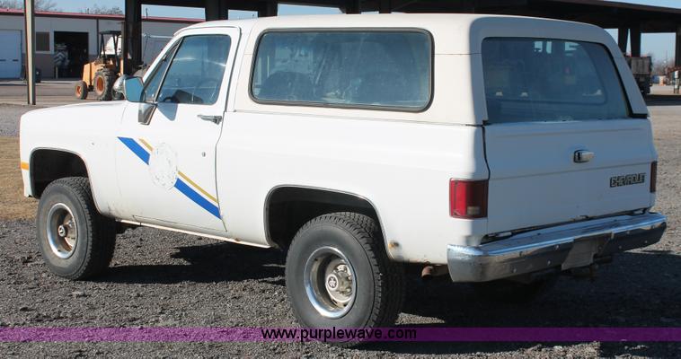 image for item AK9642 1987 Chevrolet K5 SUV