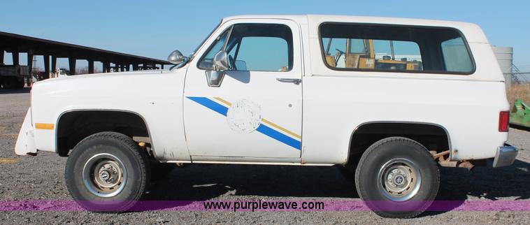 image for item AK9642 1987 Chevrolet K5 SUV