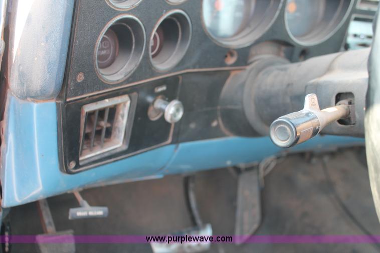 image for item AK9642 1987 Chevrolet K5 SUV