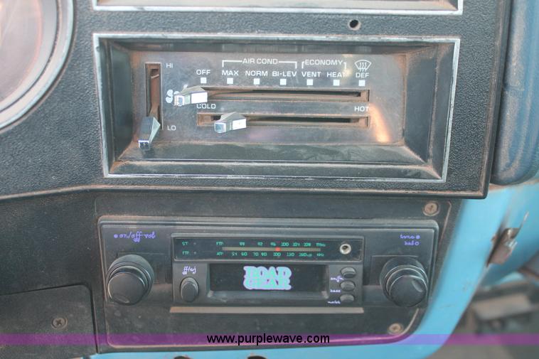 image for item AK9642 1987 Chevrolet K5 SUV