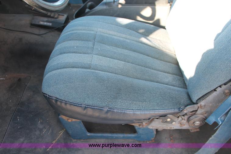 image for item AK9642 1987 Chevrolet K5 SUV