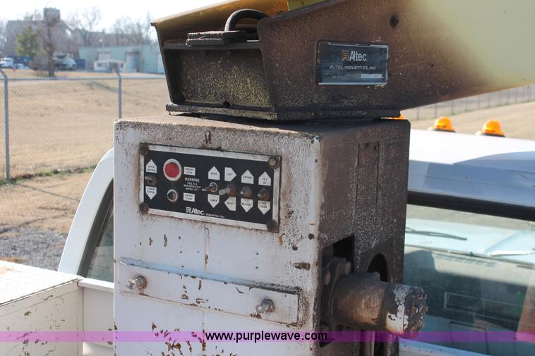 image for item AK9646 1982 Chevrolet C30 bucket truck