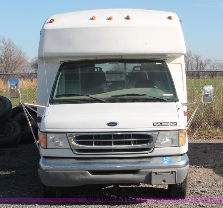 image for item AK9647 1999 Ford Econoline E350 bus