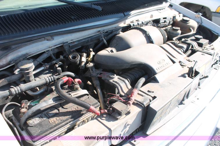 image for item AK9647 1999 Ford Econoline E350 bus