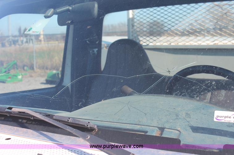 image for item AK9649 1997 Ford F350 XL utility truck