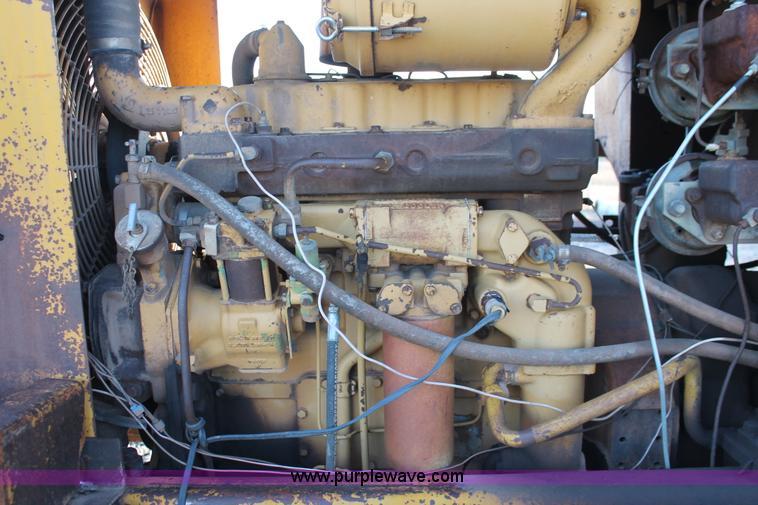 image for item AK9650 1974 Caterpillar 930 wheel loader