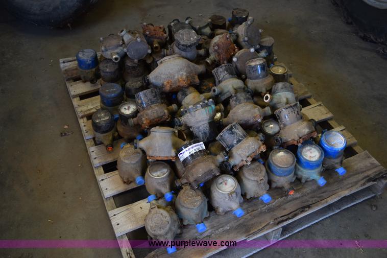 image for item AY9025 Assorted water meters