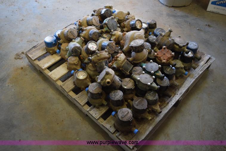 image for item AY9025 Assorted water meters