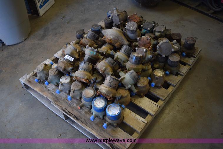 image for item AY9025 Assorted water meters