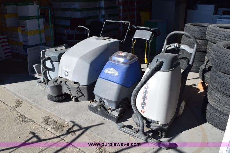 image for item AY9108 Assorted floor cleaning machines