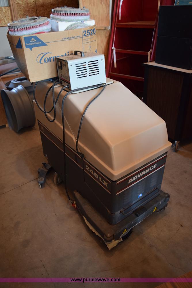 image for item AY9108 Assorted floor cleaning machines