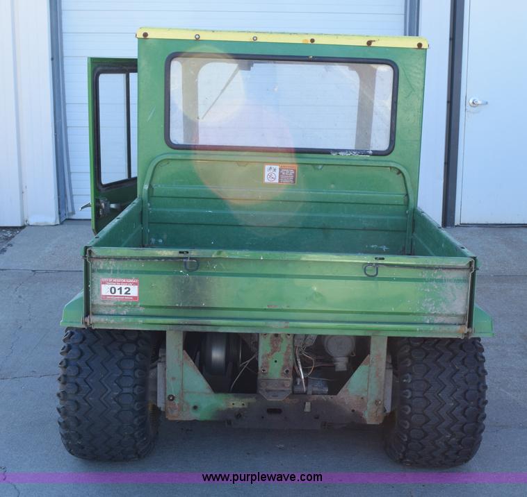 image for item AY9111 1997 John Deere Gator utility vehicle
